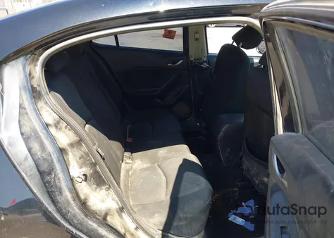 2015 Mazda Mazda3 I Sport z USA, uszkodzony, nr VIN 3MZBM1U74FM128254